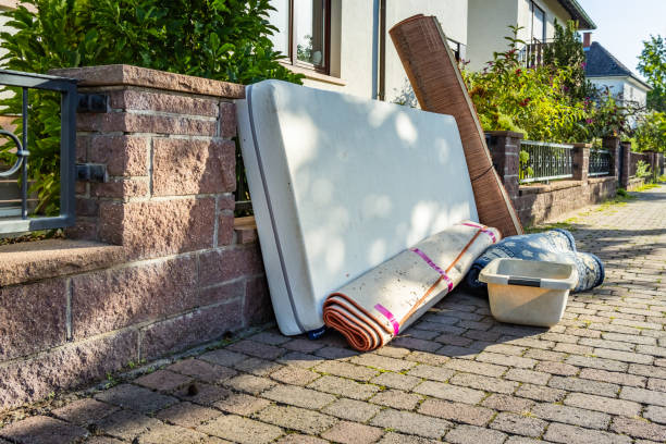 Best Commercial Cleanout Services  in Cedar Heights, MD